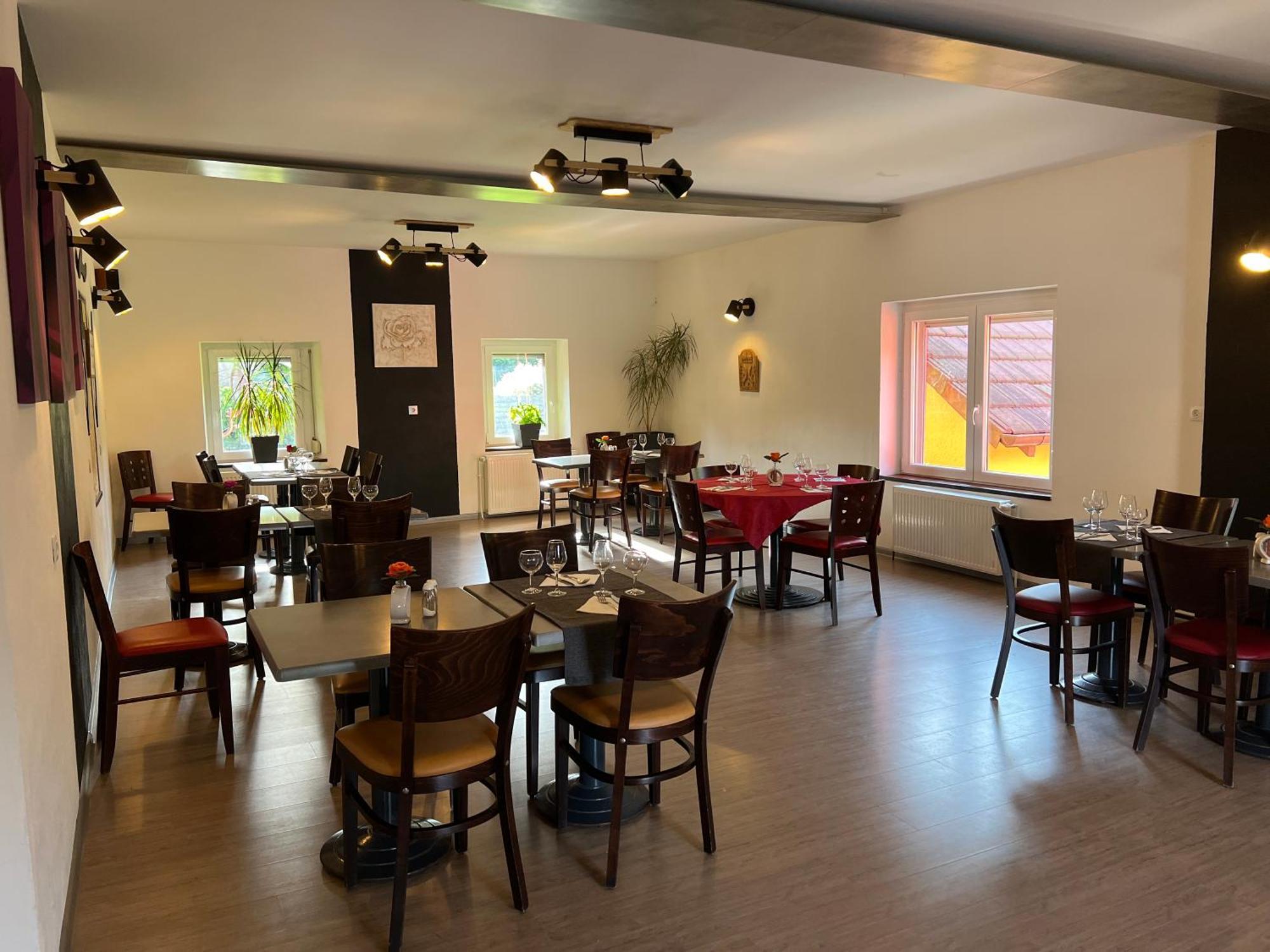 Auberge Restaurant La Roseraie Grandrupt Εξωτερικό φωτογραφία